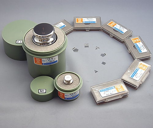 標準分銅 M2級 2kg JCSS校正付(1セット)